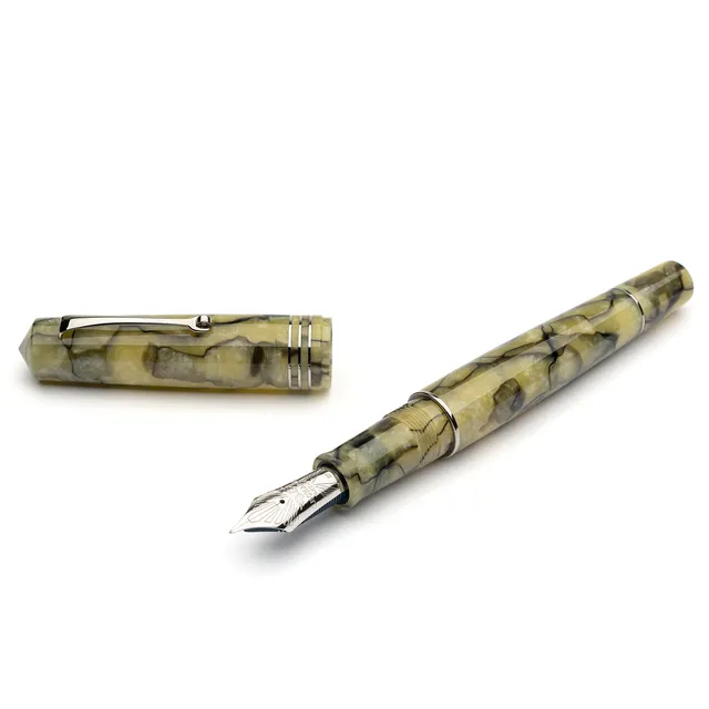 leonardo-officina-italiana-momento-zero-grande-penna-stilografica-celluloide-ver image 1