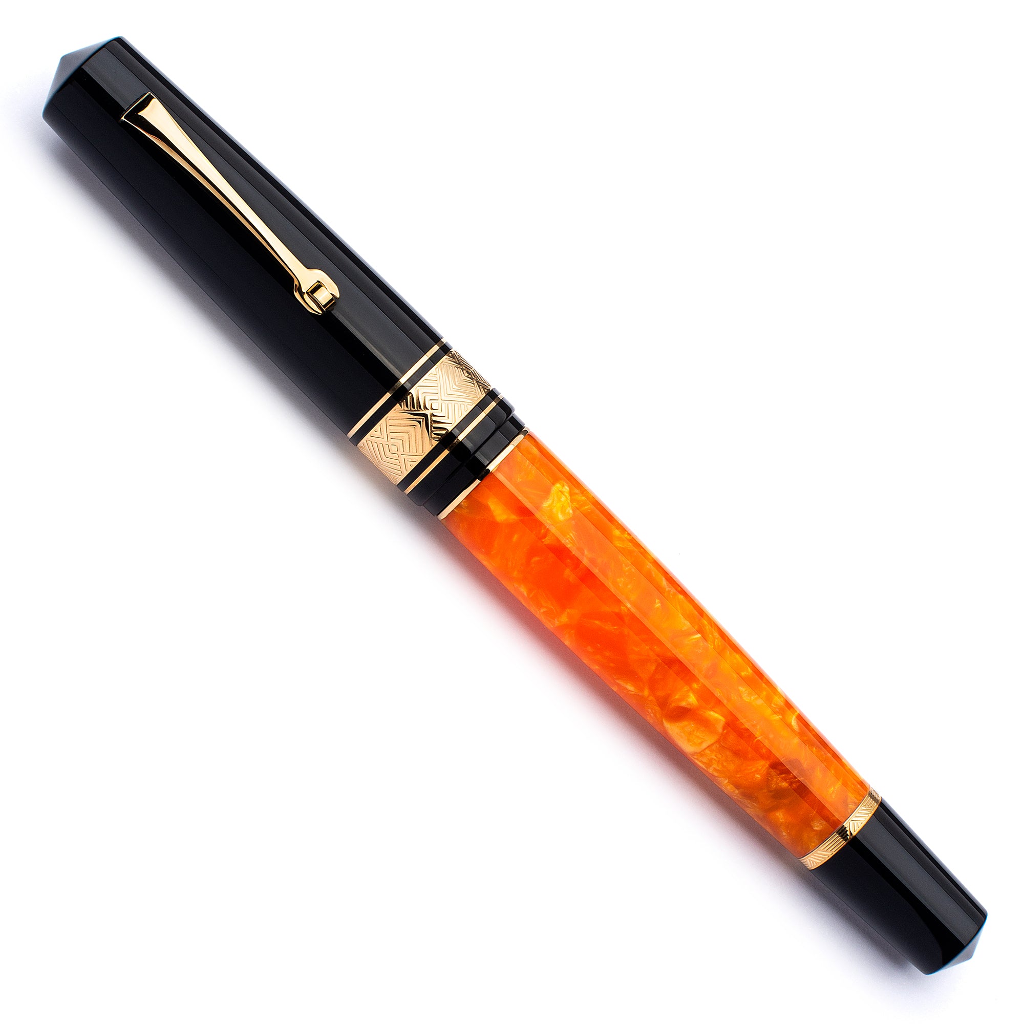 leonardo-officina-italiana-momento-zero-grande-dolcevita-nero-arancio-stilografi image 2