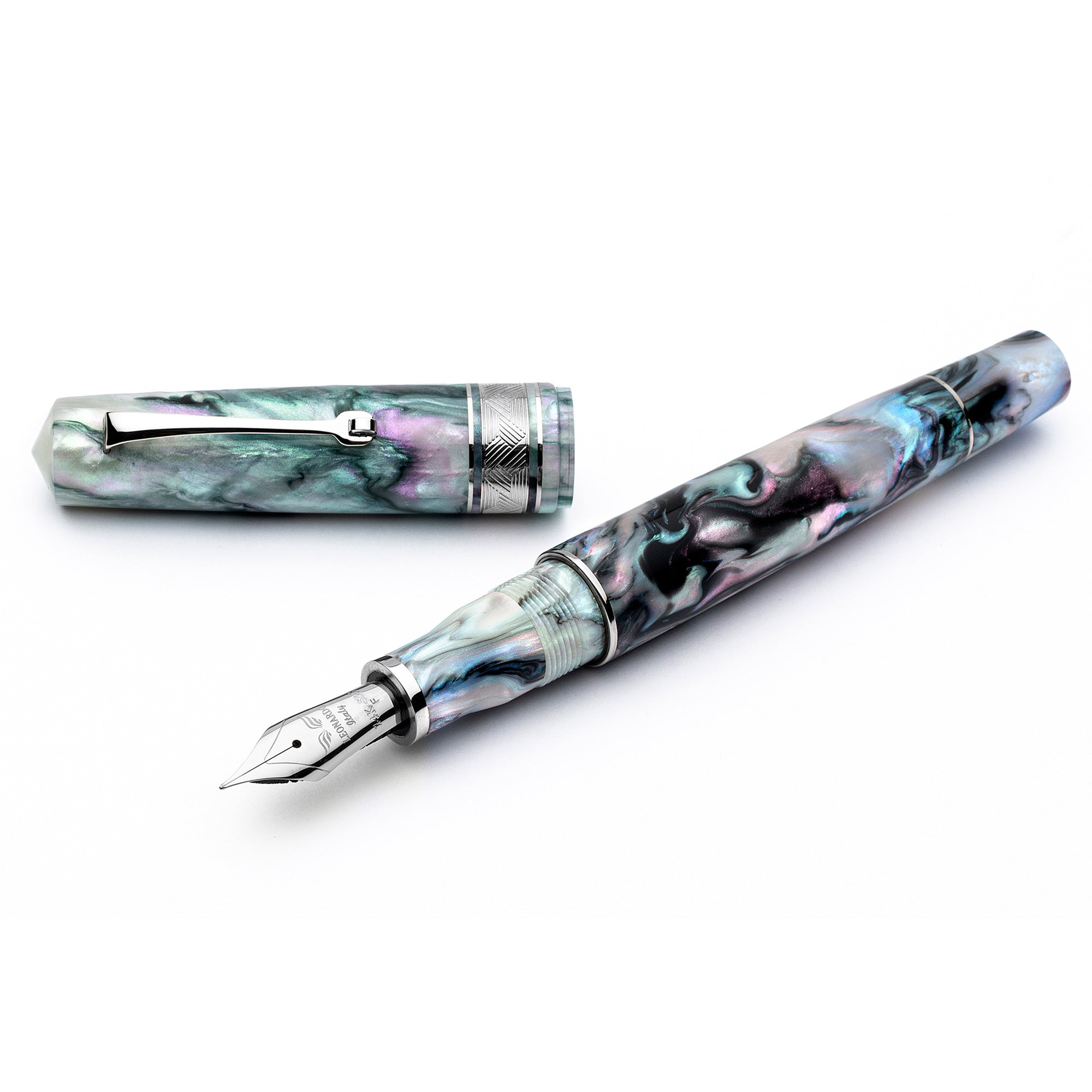 leonardo-officina-italiana-momento-zero-grande-madreperla-penna-stilografica-a-p image 1