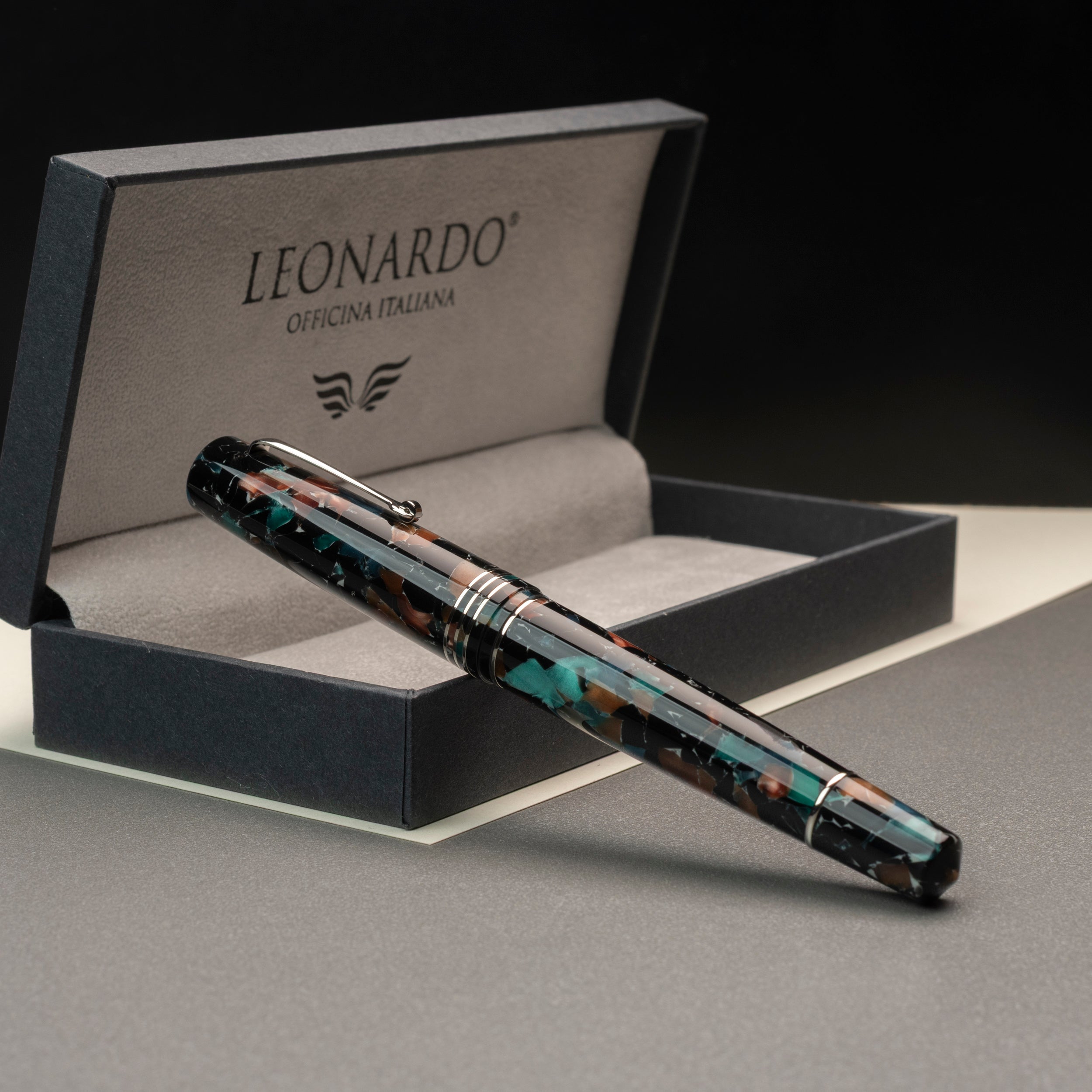 leonardo-officina-italiana-momento-zero-grande-2-0-marmo-stilografica-pennino-ac image 1
