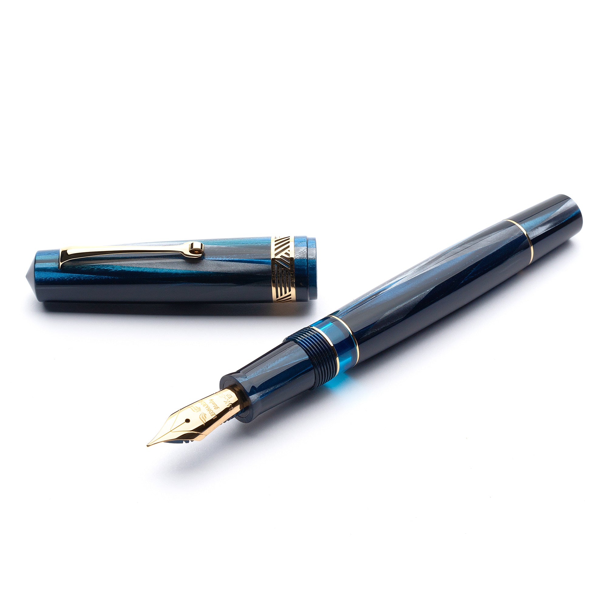 leonardo-officina-italiana-momento-magico-abyss-celluloid-stilografica-a-stantuf image 1