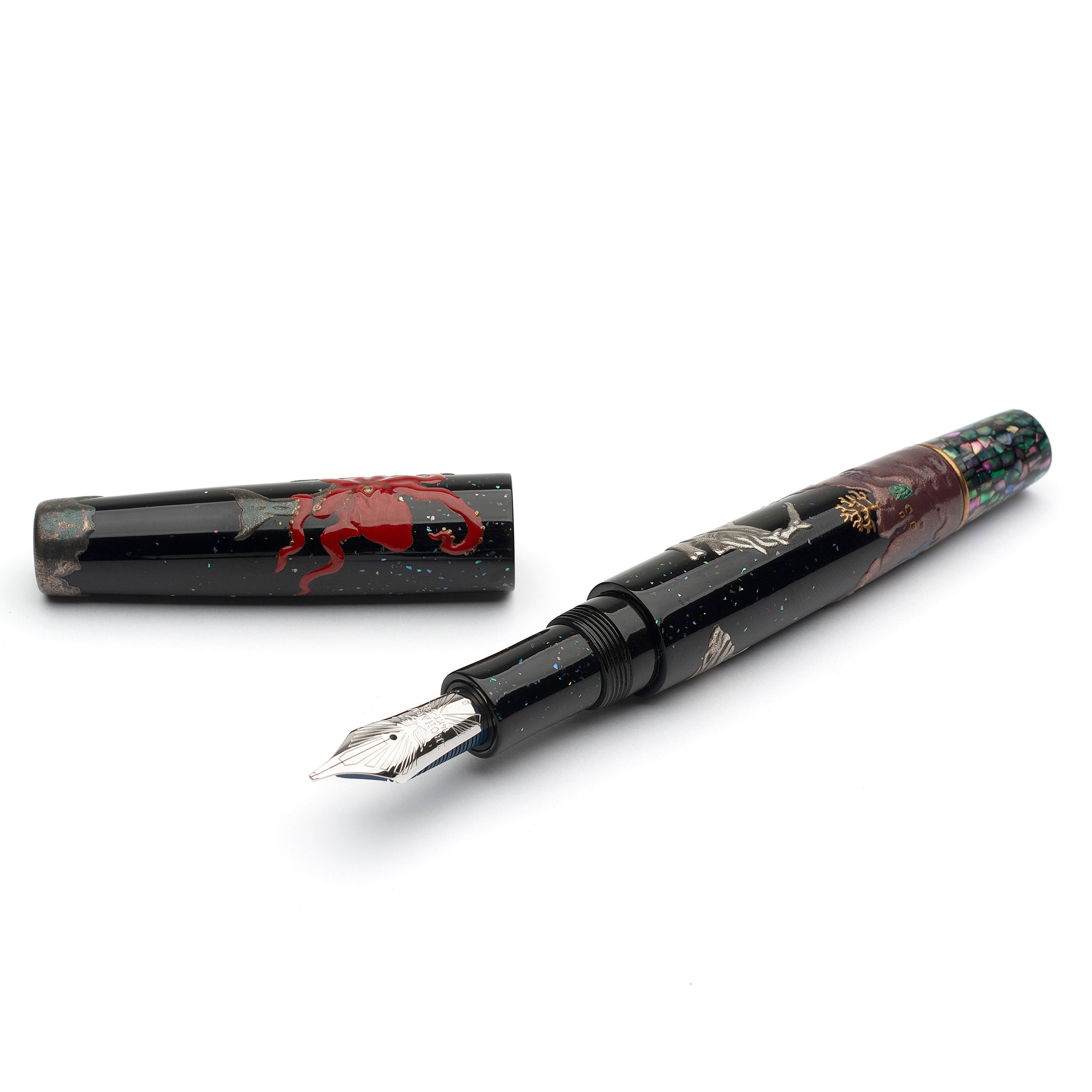 leonardo-officina-italiana-essenza-maki-e-raden-polpo-e-squali-pennino-oro-8 image 2