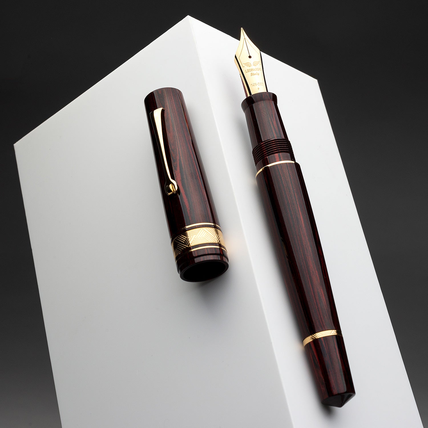 leonardo-officina-italiana-momento-zero-grande-ebano-palissandro-penna-stilograf image 3