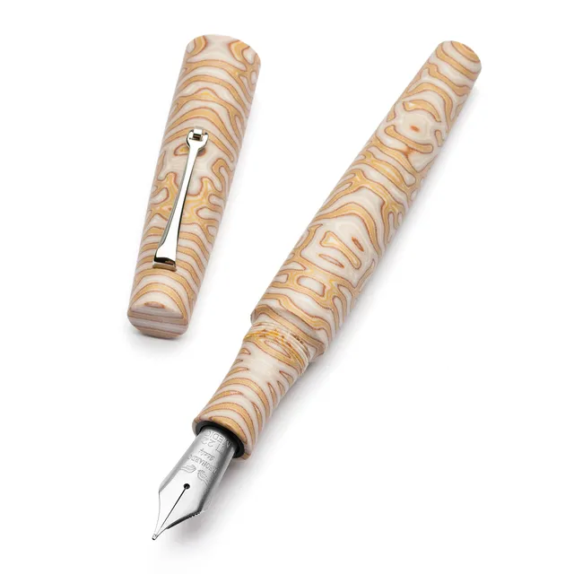 leonardo-officina-italiana-momento-zero-grande-micarta-fibra-titanio-psichedelic image 1