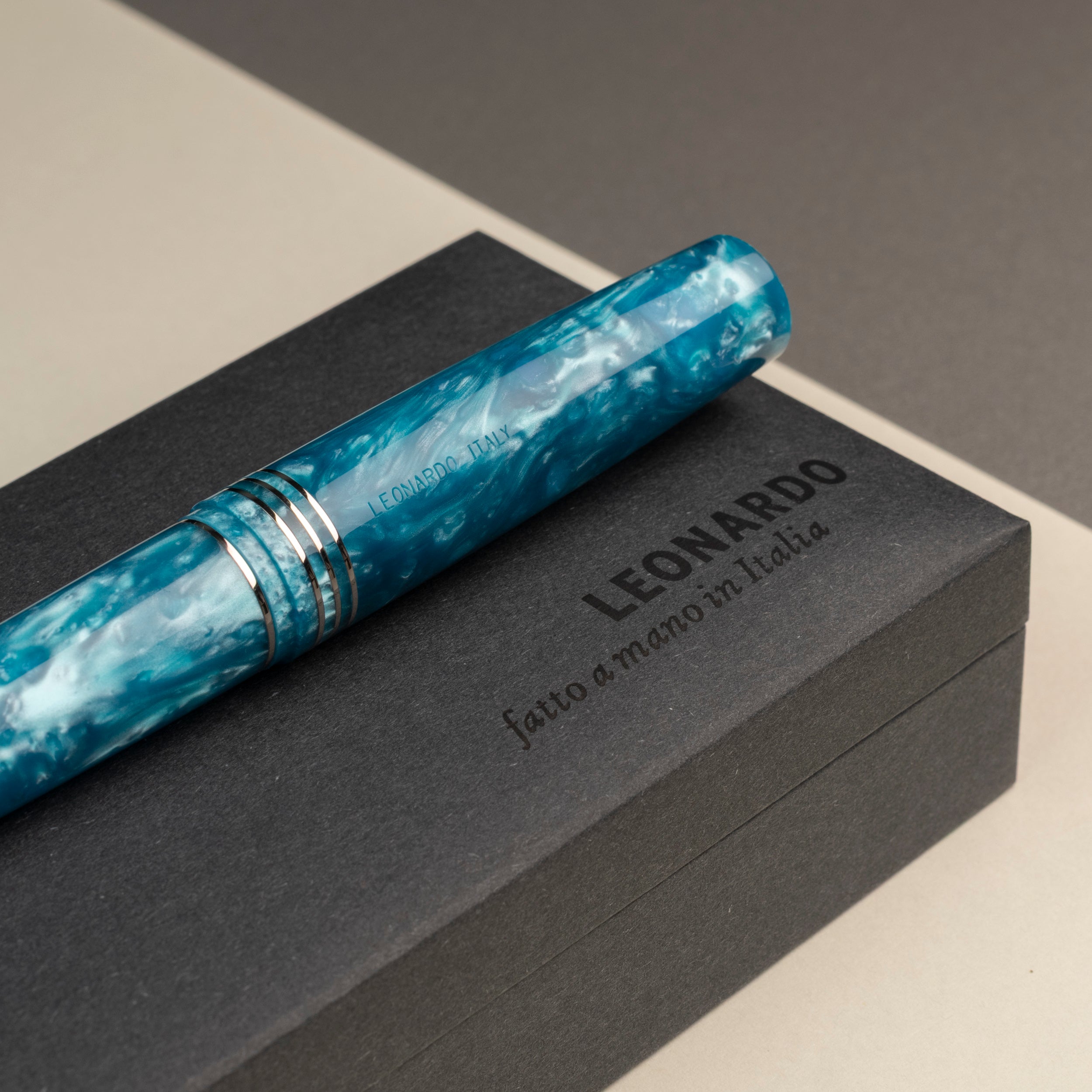 leonardo-officina-italiana-momento-zero-grande-2-0-blue-emerald-penna-stilografi image 6