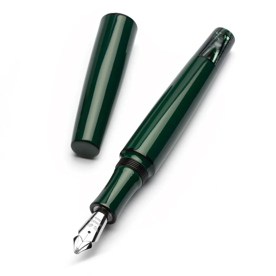 leonardo-officina-italiana-essenza-red-tamenuri-penna-stilografica-pennino-oro-8 image 1