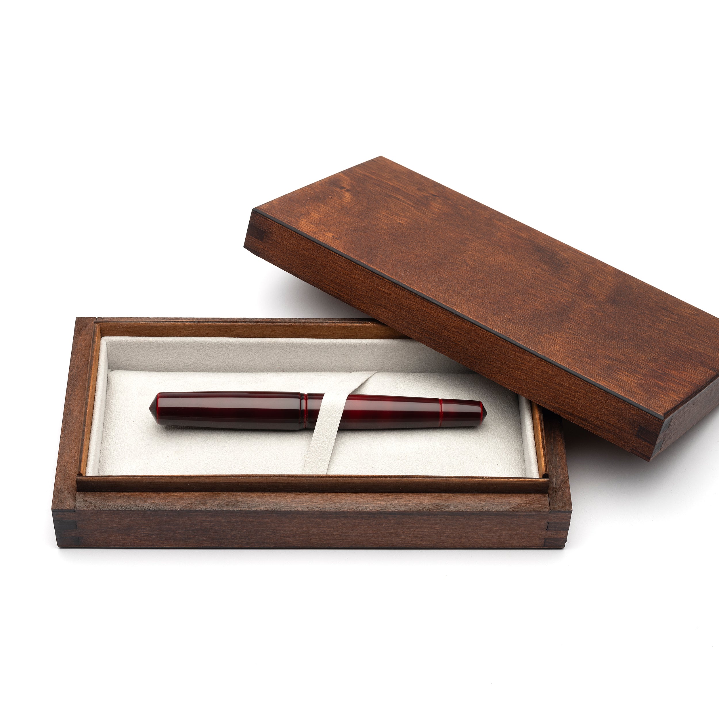 leonardo-officina-italiana-momento-zero-grande-minimalista-urushi-heki-tamenuri- image 4