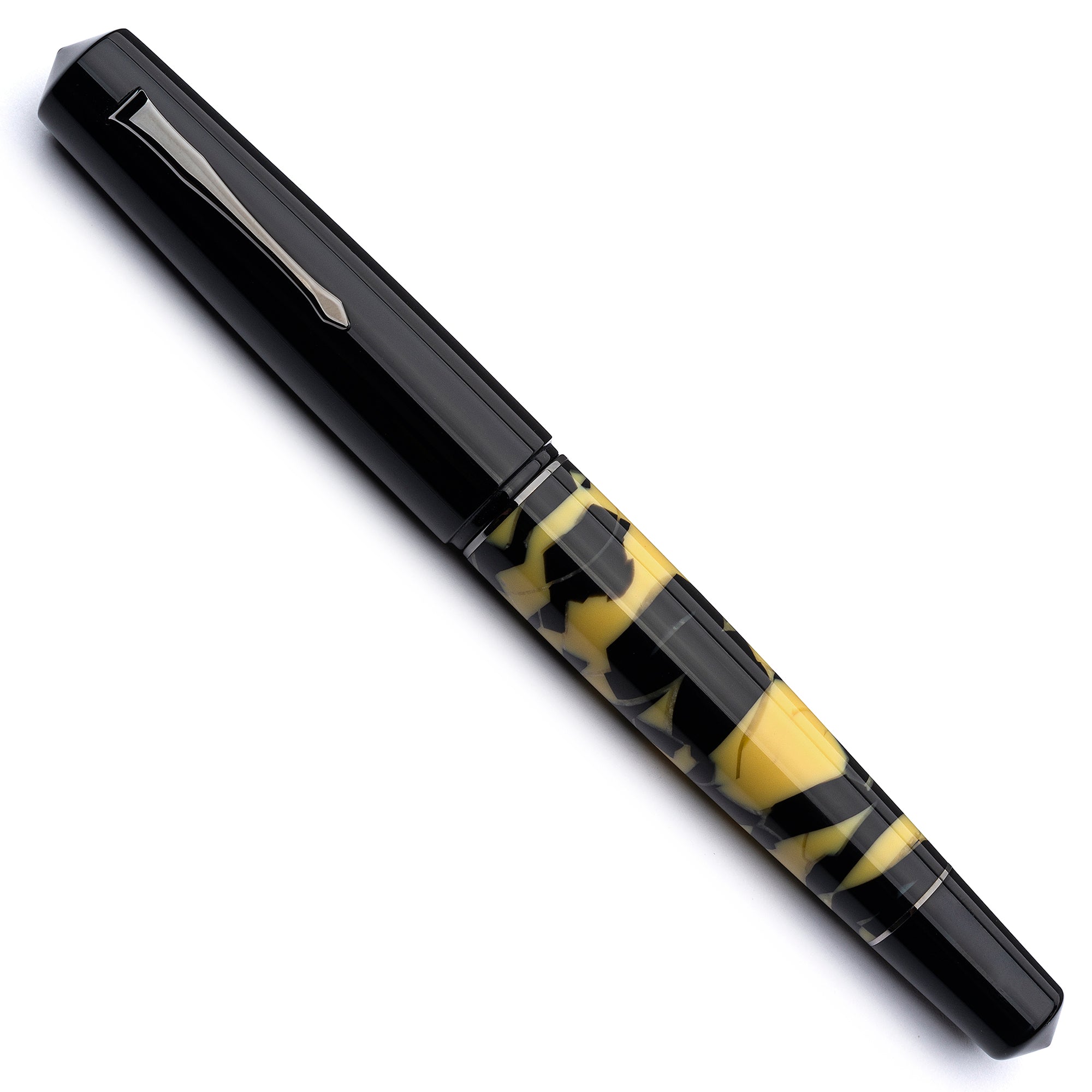 leonardo-officina-italiana-momento-zero-grande-minimalist-nero-e-giallo-celluloi image 2