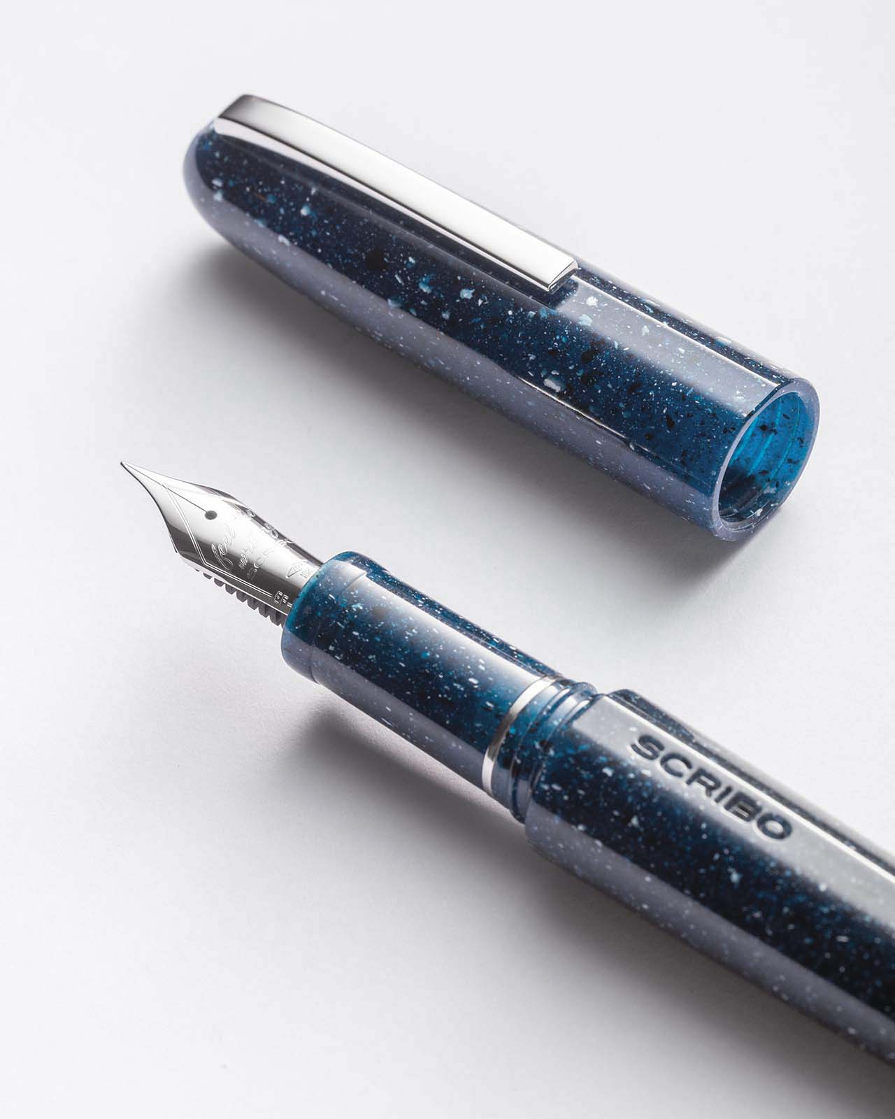 scribo-piuma-a-riveder-le-stelle-stilografica-2 image 8