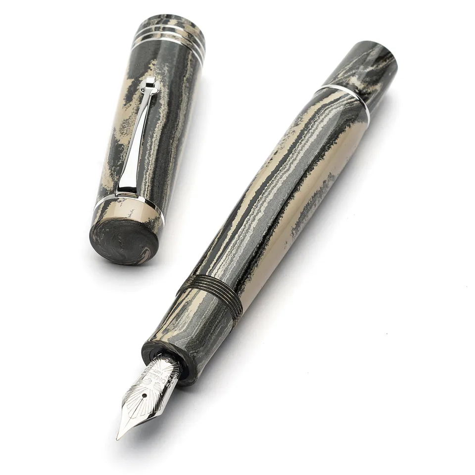 leonardo-officina-italiana-audace-sand-ebanite-penna-stilografica-pennino-nagaha image 1