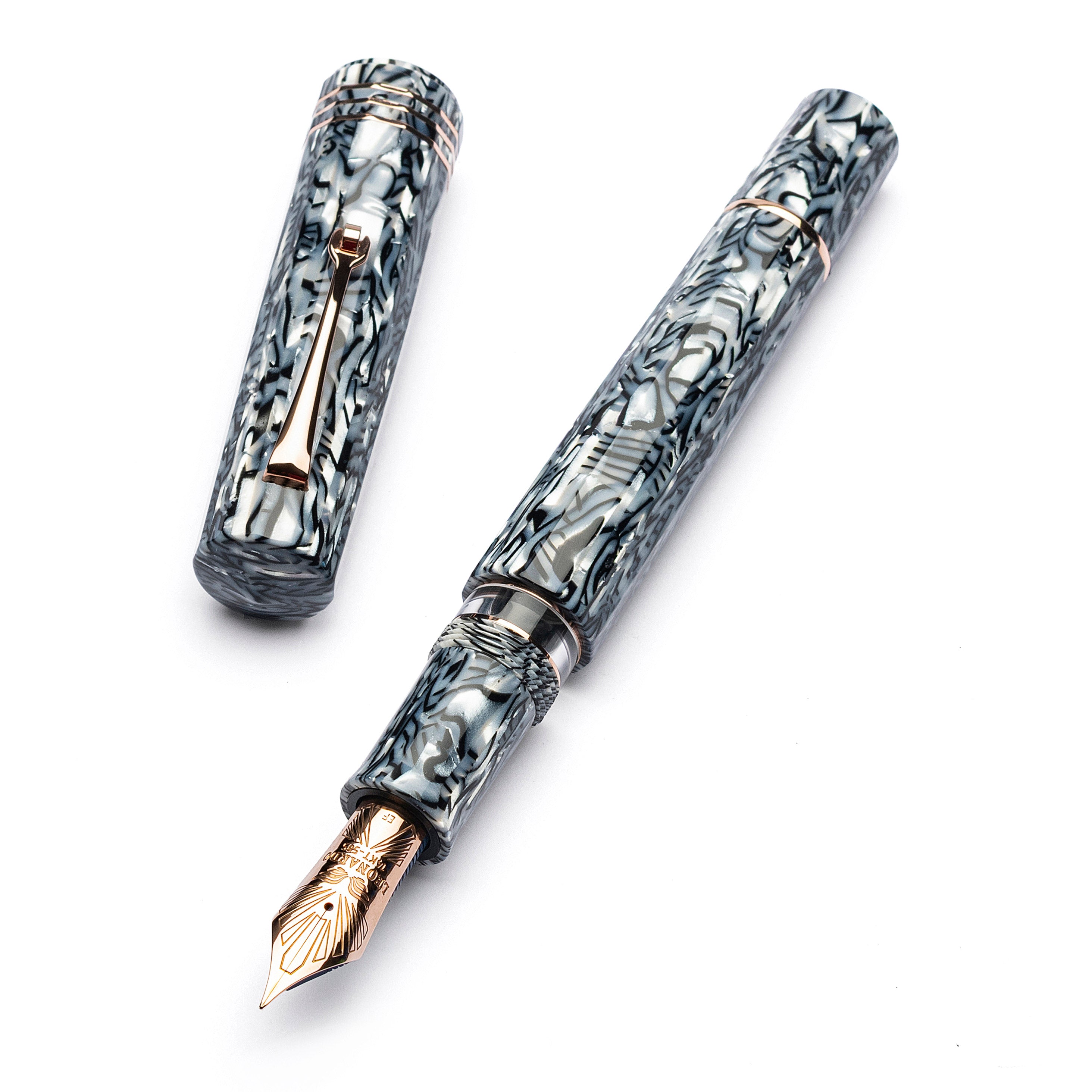 leonardo-officina-italiana-gran-maestro-zebra-celluloide-sfaccettata-penna-stilo image 3
