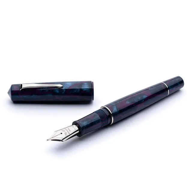 leonardo-officina-italiana-momento-zero-grande-celluloide-viola-porpora-minimali image 1