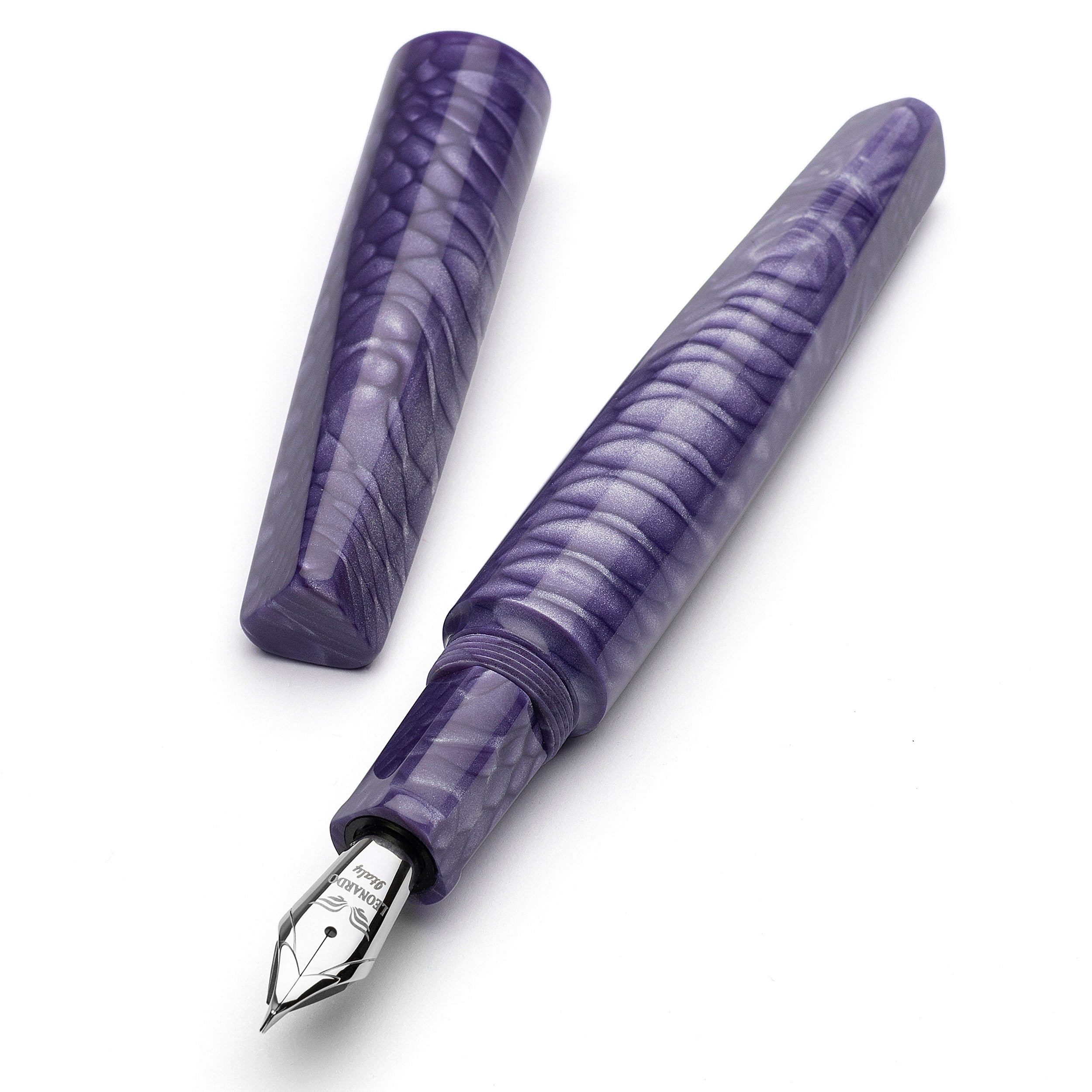 leonardo-officina-italiana-essenza-poliedrica-pelle-di-drago-juma-viola-penna-st image 1