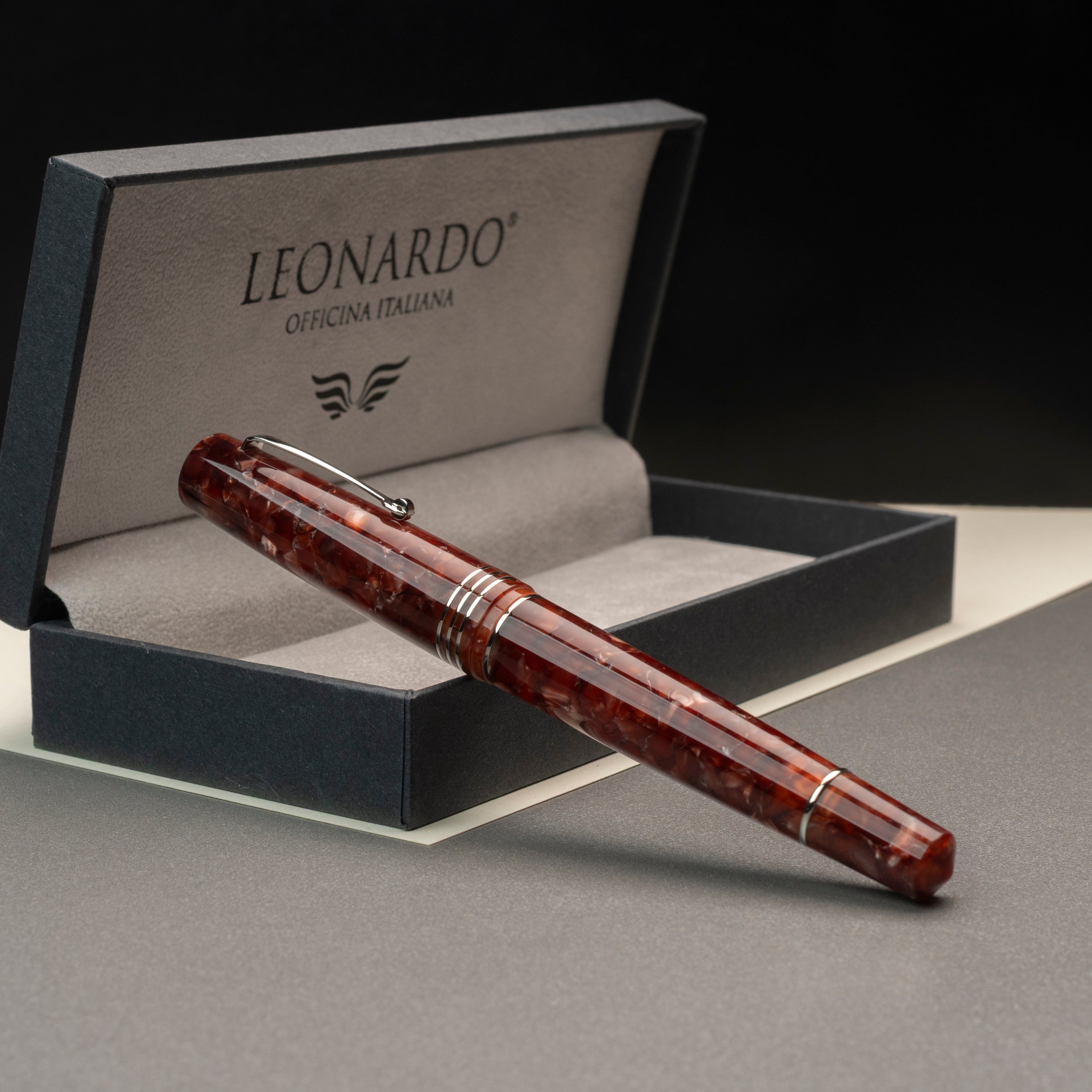 leonardo-officina-italiana-momento-zero-grande-2-0-cannella-stilografica-acciaio image 1