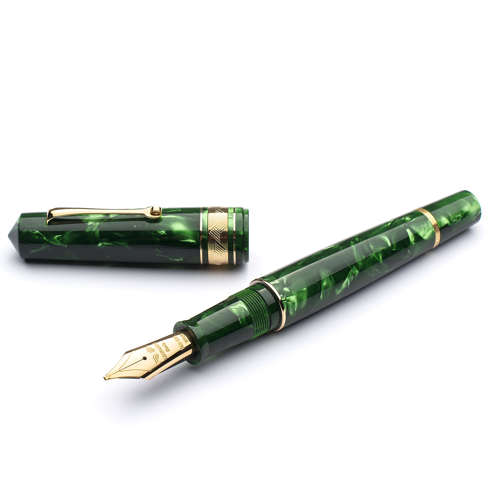 leonardo-officina-italiana-momento-zero-granato-menta-merelani-celluloide-penna- image 1