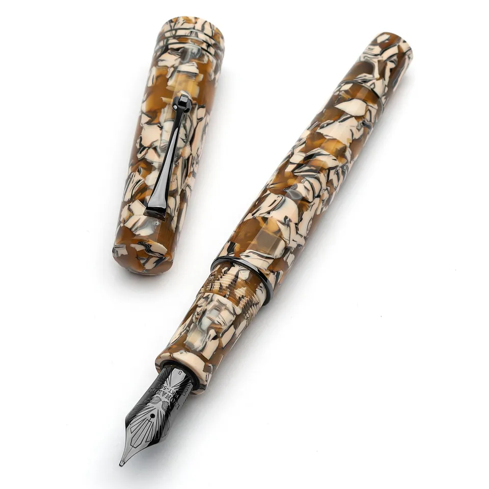 leonardo-officina-italiana-mzg-milk-and-honey-cellulosa-acetato-penna-stilografi image 1