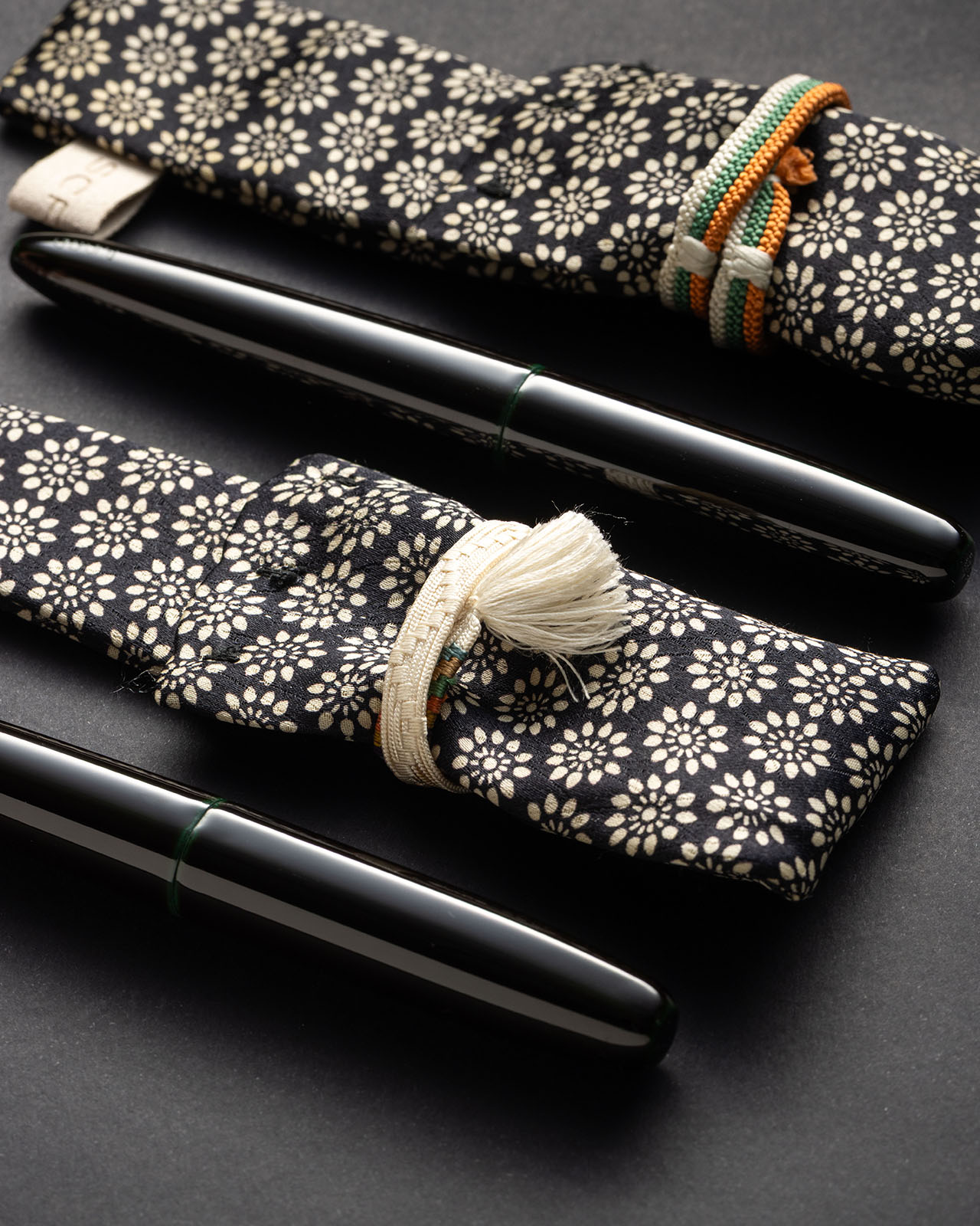 scribo-piuma-hane-kuro-stilografica-con-laccatura-urushi-giapponese image 4