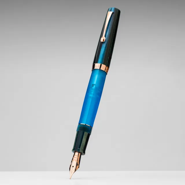 leonardo-officina-italiana-momento-magico-vista-jade-penna-stilografica image 1