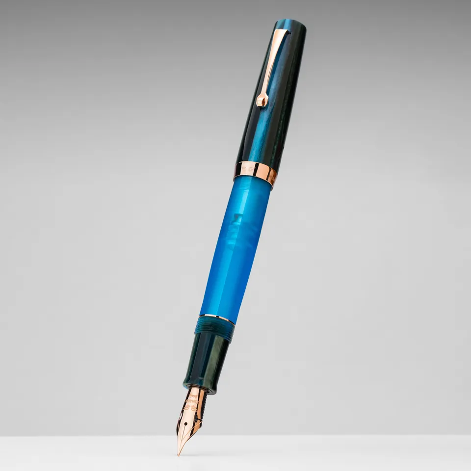 leonardo-officina-italiana-momento-magico-vista-jade-penna-stilografica image 1