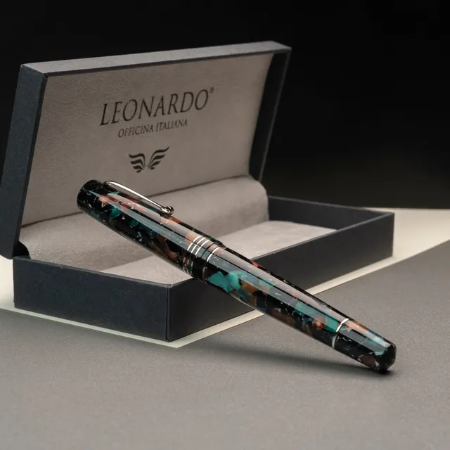 leonardo-officina-italiana-momento-zero-grande-2-0-marmo-stilografica-pennino-ac image 1