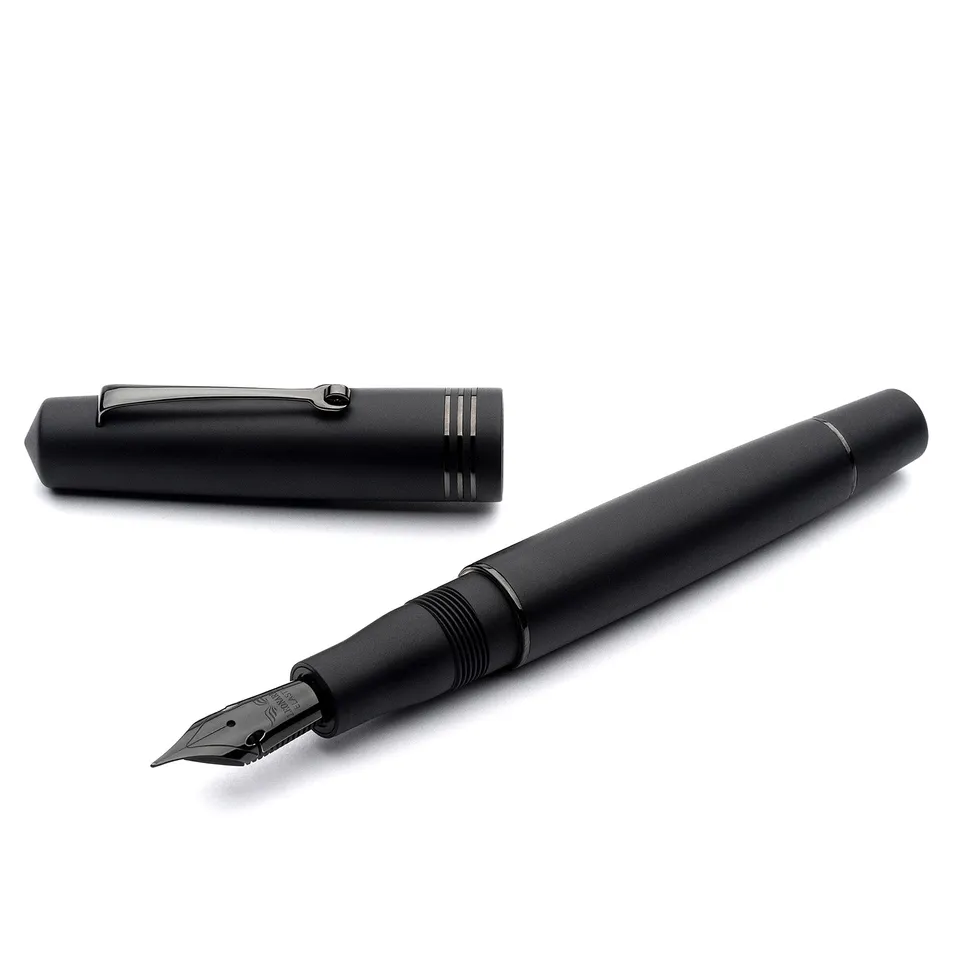 leonardo-officina-italiana-momento-zero-nero-opaco-penna-stilografica-pennino-ac-2 image 1