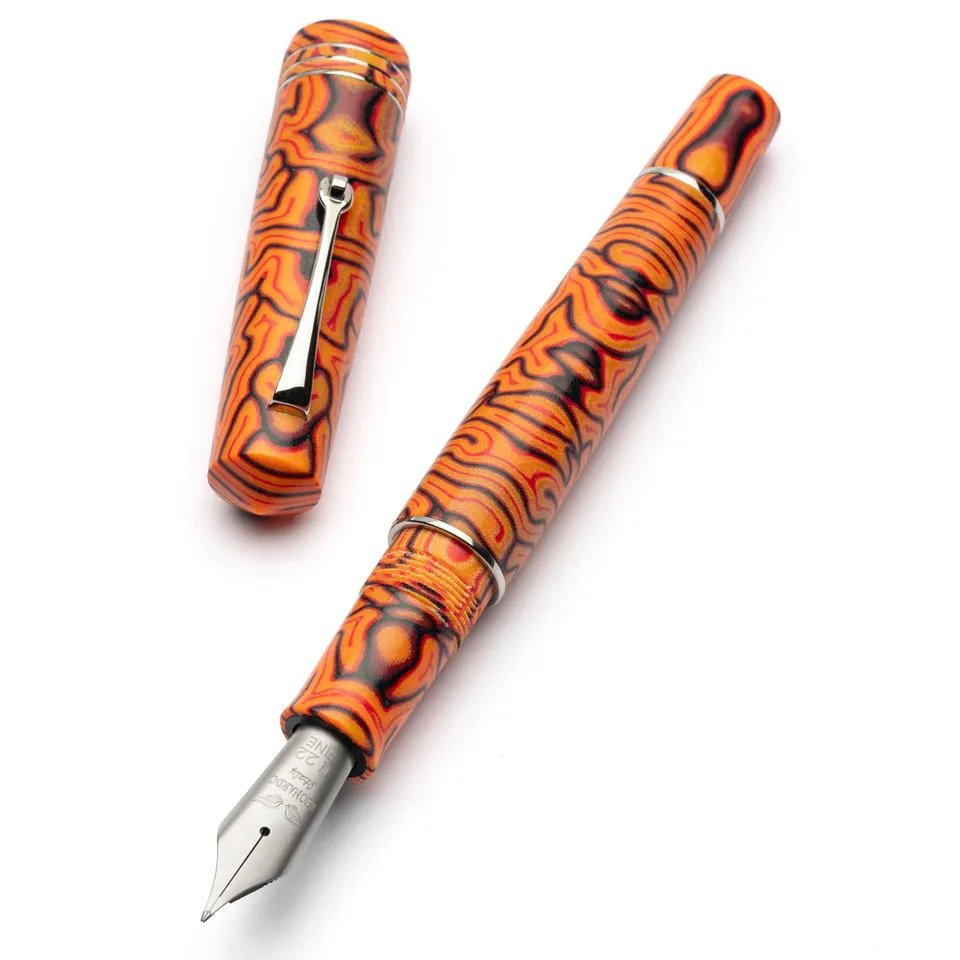 leonardo-officina-italiana-momento-zero-grande-micarta-zucca-stilografica-pennin image 1