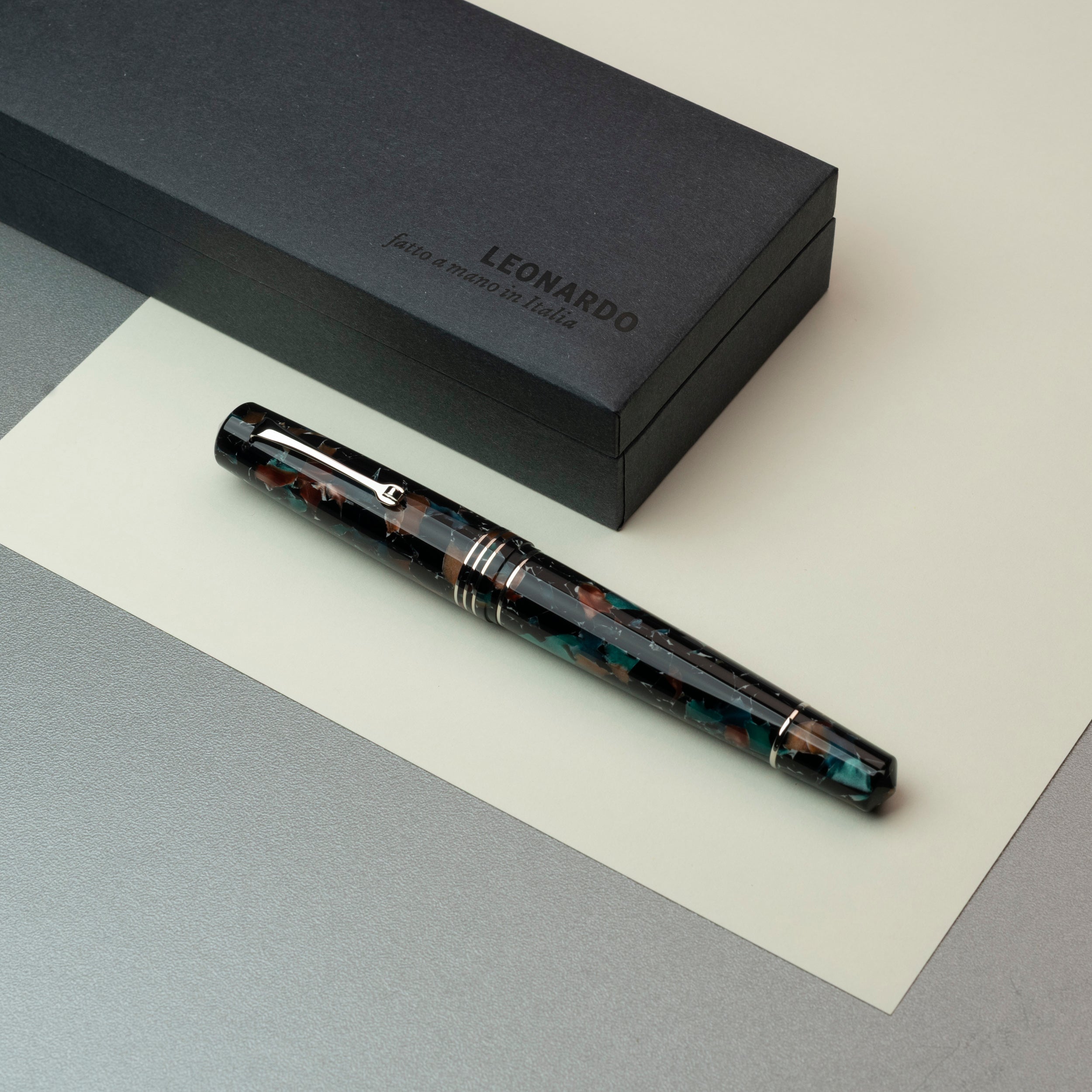 leonardo-officina-italiana-momento-zero-grande-2-0-marmo-stilografica-pennino-ac image 7