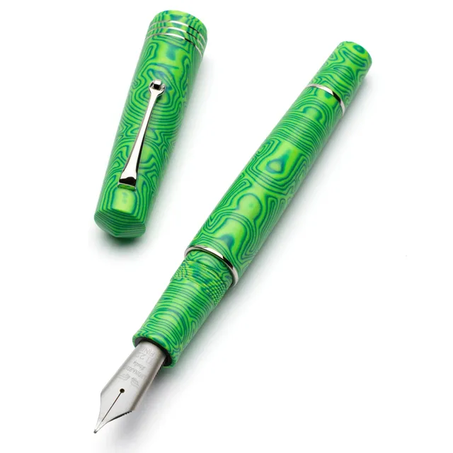 leonardo-officina-italiana-momento-zero-grande-micarta-fiber-frog-pennino-in-tit image 1