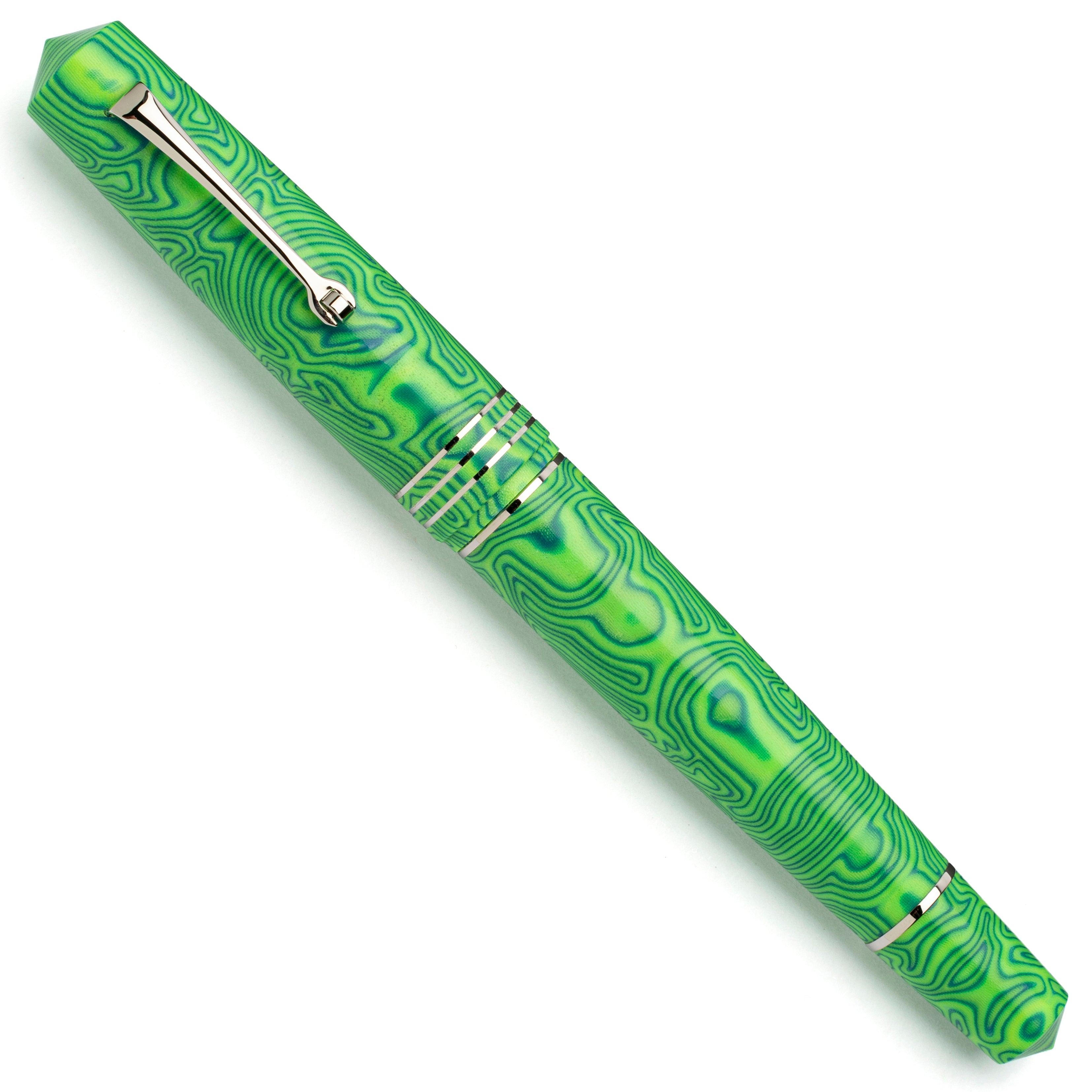 leonardo-officina-italiana-momento-zero-grande-micarta-fiber-frog-pennino-in-tit image 2