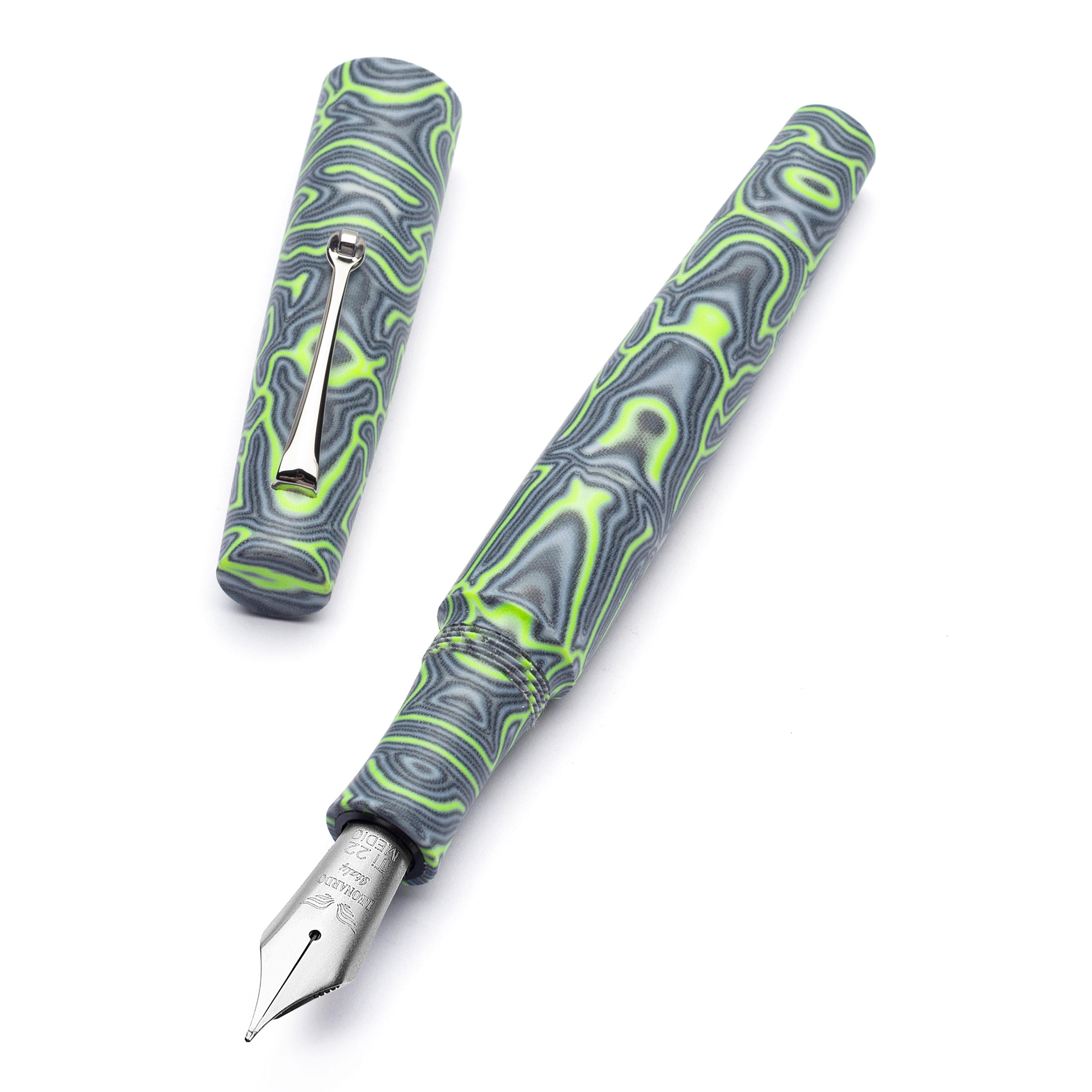 leonardo-officina-italiana-momento-zero-grande-micarta-psichedelica-penna-stilog image 1