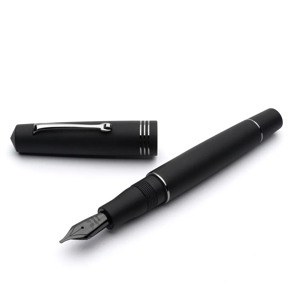 leonardo-officina-italiana-momento-zero-nero-opaco-penna-stilografica-pennino-ac image 1