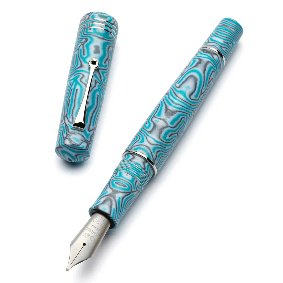 leonardo-officina-italiana-momento-zero-grande-penna-stilografica-micarta-fibra- image 1