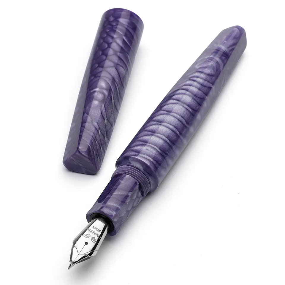 leonardo-officina-italiana-essenza-poliedrica-pelle-di-drago-juma-viola-penna-st image 1