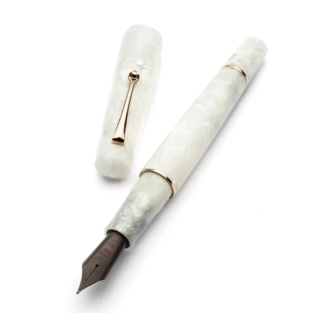leonardo-officina-italiana-momento-zero-grande-penna-stilografica-resina-ice-pen image 1