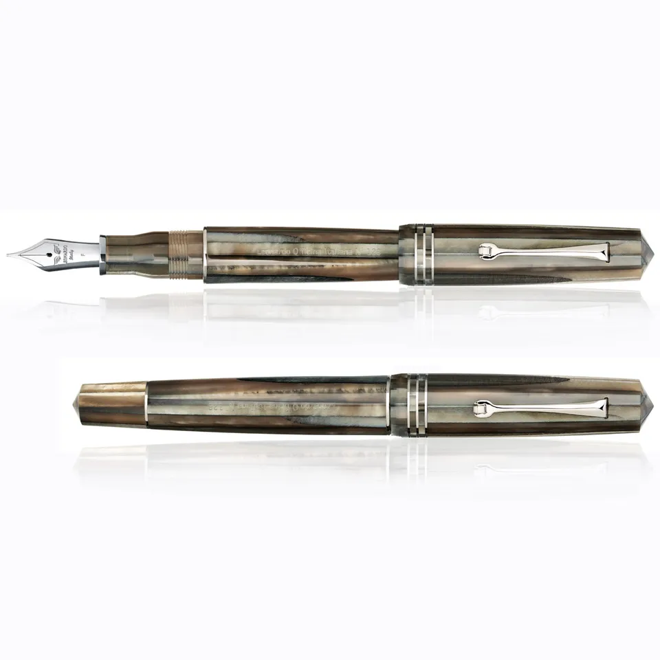 leonardo-officina-italiana-momento-zero-grande-sabbia-stilografica-a-stantuffo-c image 1