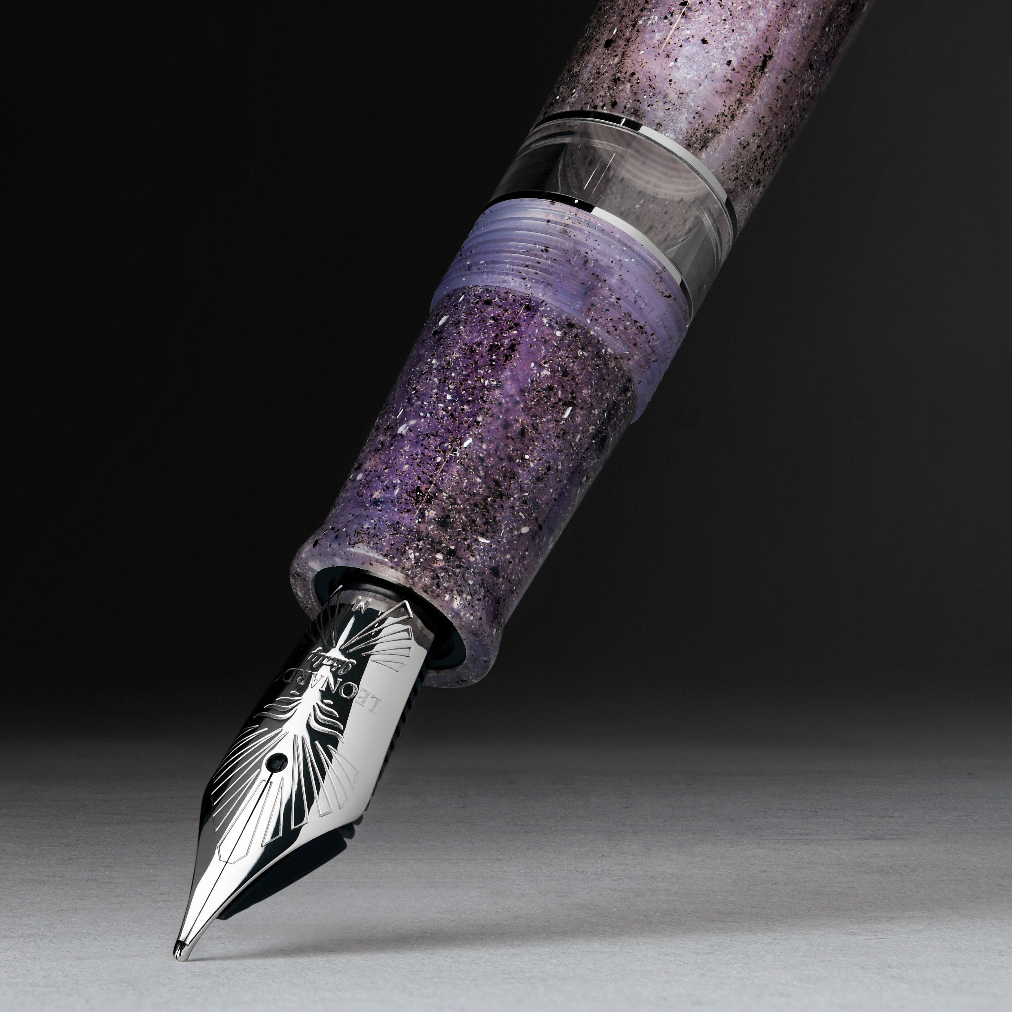 leonardo-officina-italiana-momento-magico-sea-amethyst-penna-stilografica-con-pe image 6