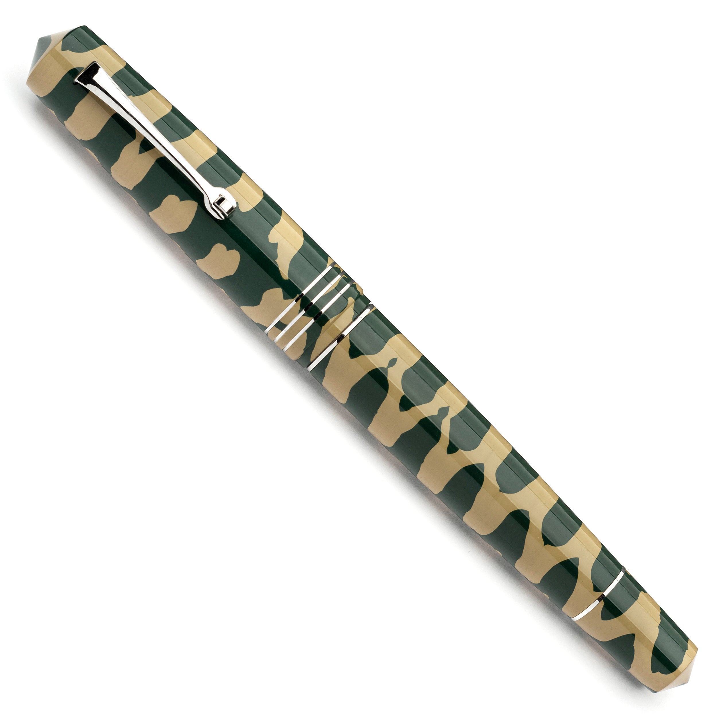 leonardo-officina-italiana-momento-zero-grande-ebonite-verde-crema-la-fenice-pen image 2