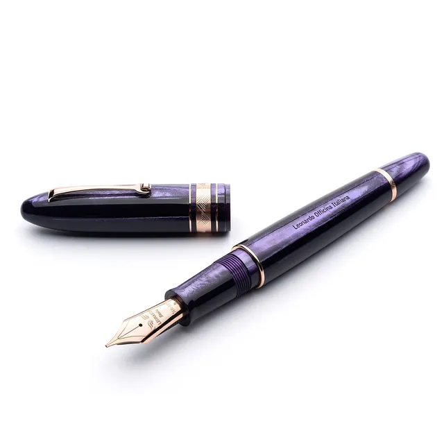 leonardo-officina-italiana-momento-zero-viola-celluloide-oro-rosa-penna-stilogra image 1