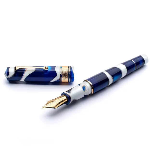 leonardo-officina-italiana-momento-zero-grande-cielo-blue-edizione-limitata-penn image 1
