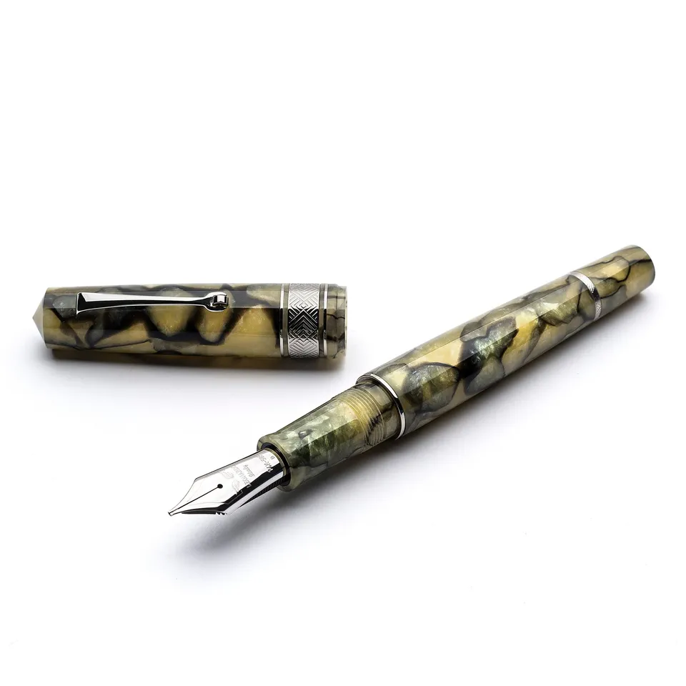leonardo-officina-italiana-momento-zero-grande-verde-perla-penna-stilografica-in image 1