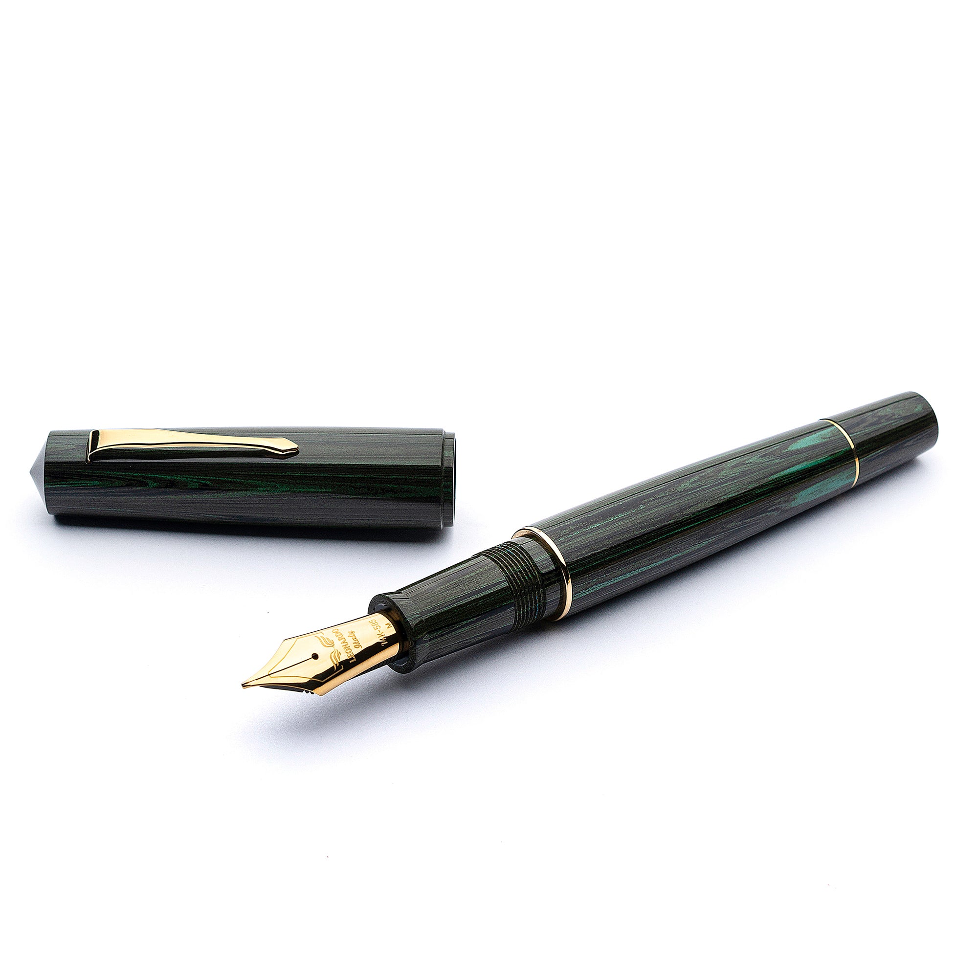leonardo-officina-italiana-momento-zero-grande-ebanite-verde-minimalista-pennino image 1