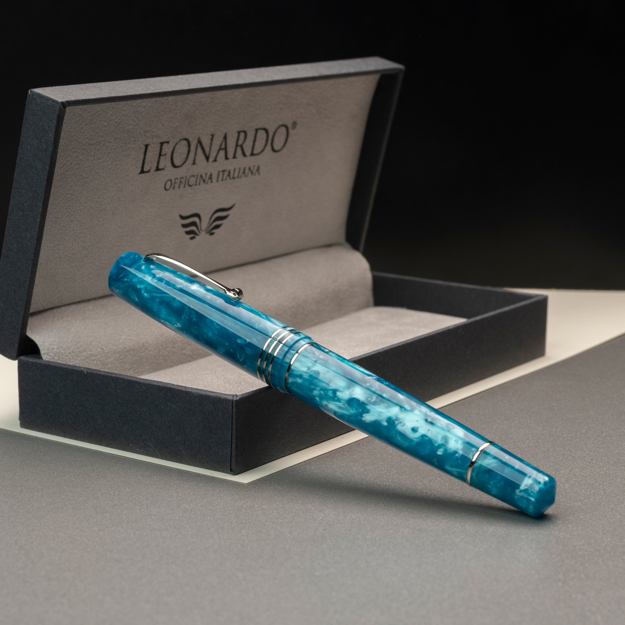leonardo-officina-italiana-momento-zero-grande-2-0-blue-emerald-penna-stilografi image 1