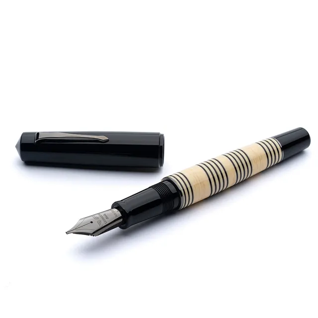 leonardo-officina-italiana-momento-zero-grande-minimalista-penna-stilografica-in image 1