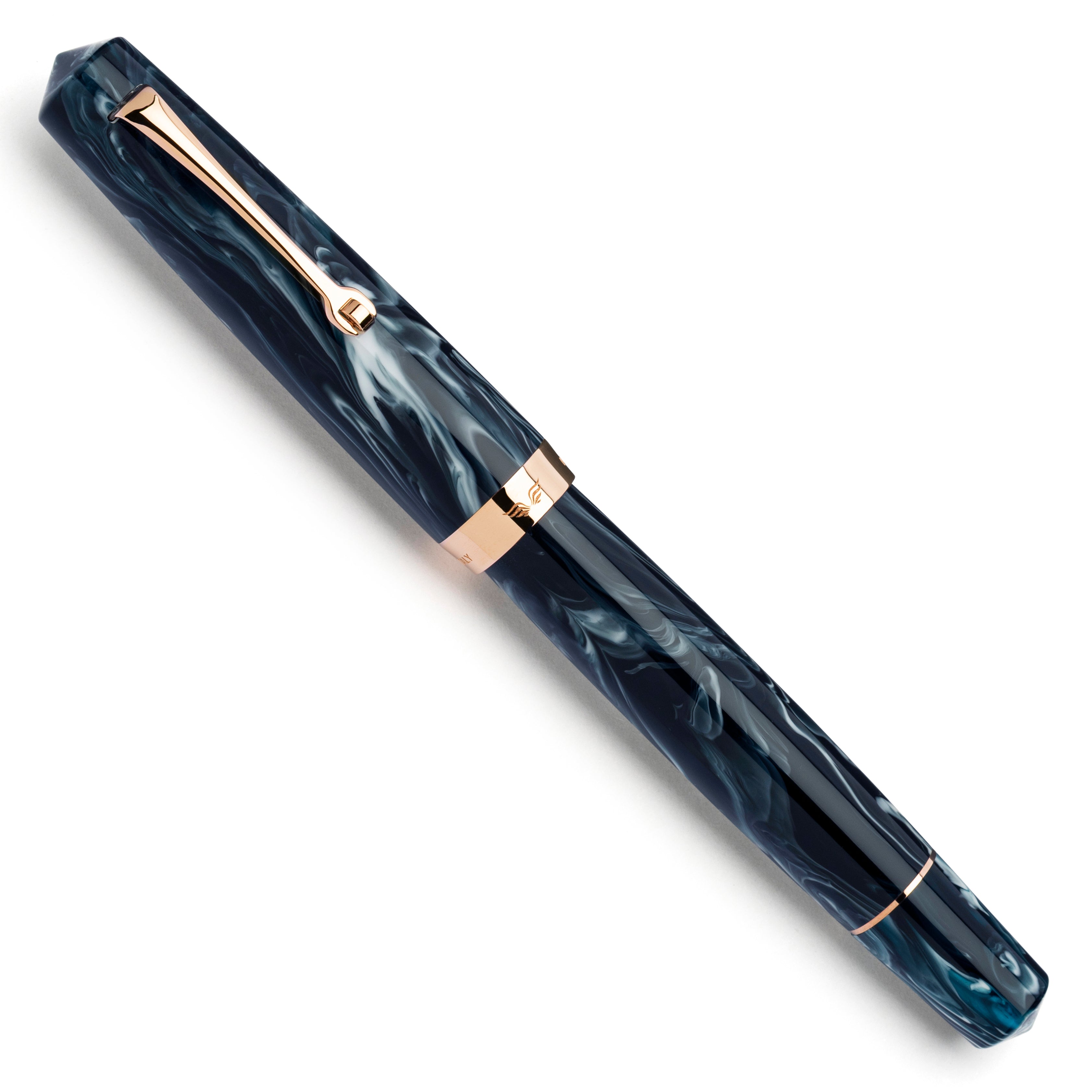 leonardo-officina-italiana-momento-magico-fantasie-arctic-blast-2026-penna-stilo image 4