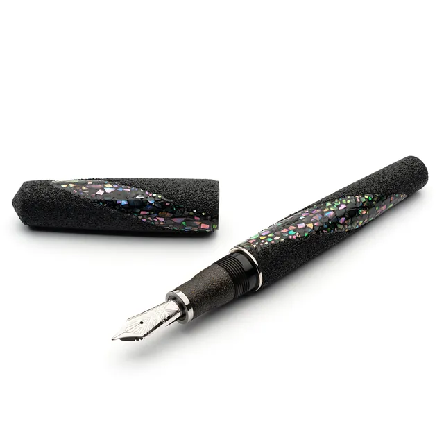 leonardo-officina-italiana-momento-zero-grande-stilografica-urushi-ishime-con-ra image 1