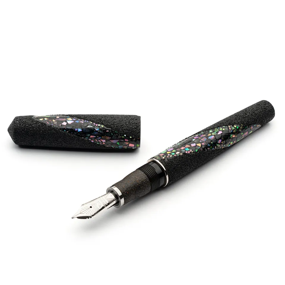 leonardo-officina-italiana-momento-zero-grande-stilografica-urushi-ishime-con-ra image 1