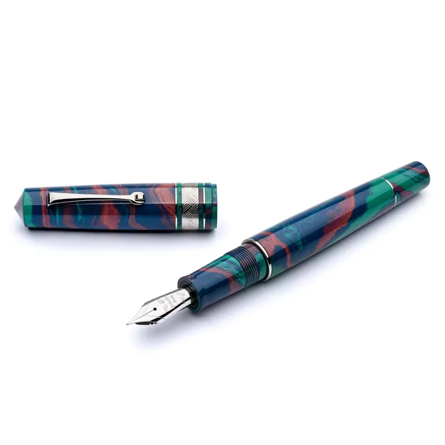 leonardo-officina-italiana-momento-zero-grande-penna-stilografica-in-ebanite-ver image 1