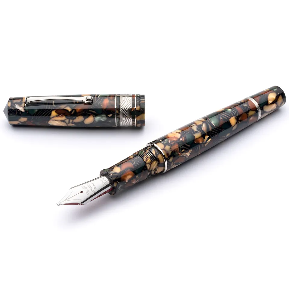leonardo-officina-italiana-momento-zero-grande-marmo-verde-acetato-cellulosa-pen image 1