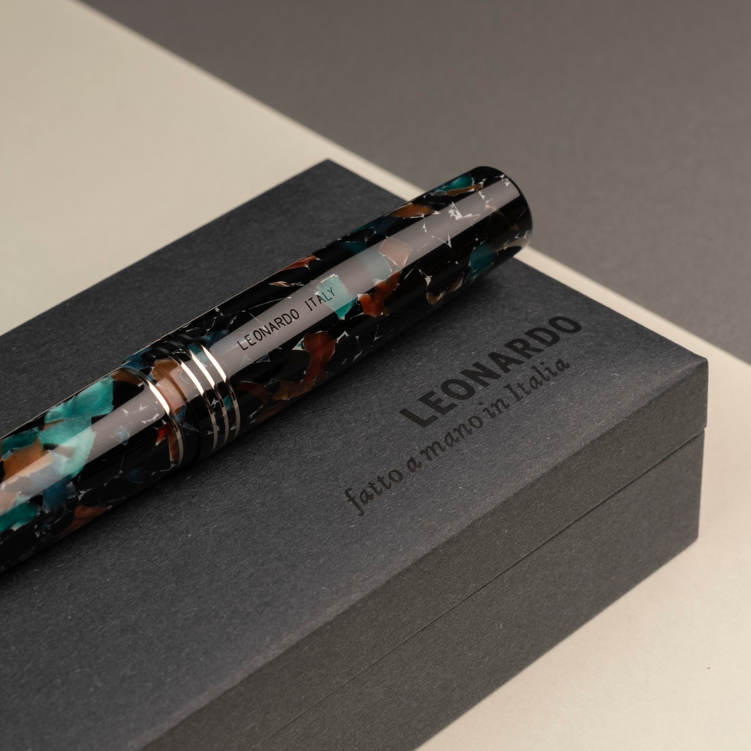 leonardo-officina-italiana-momento-zero-grande-2-0-marmo-stilografica-pennino-ac image 6