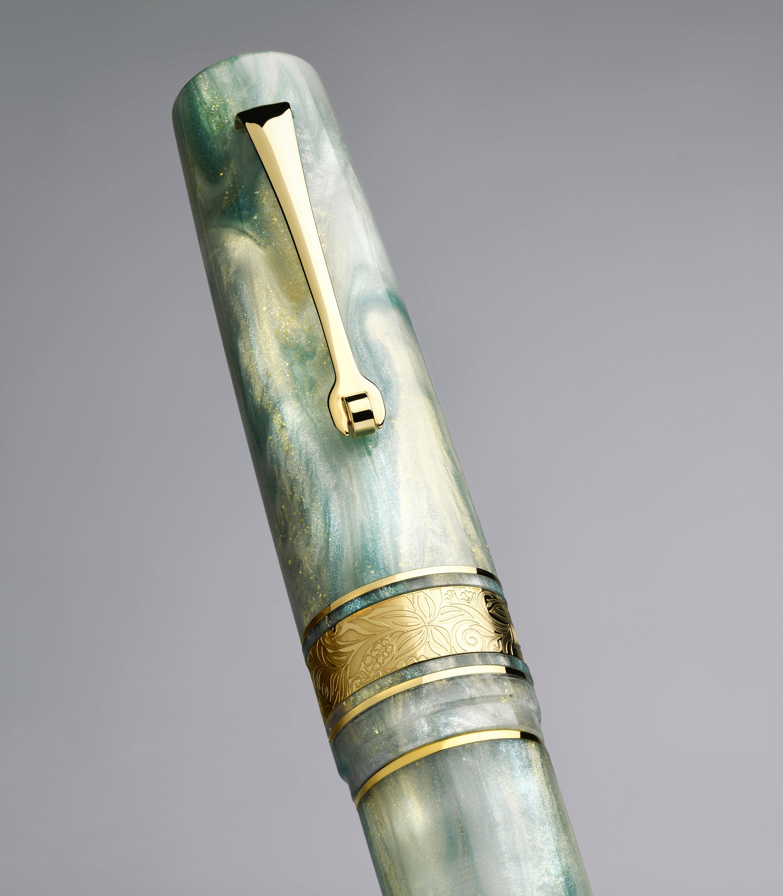 leonardo-officina-italiana-momento-zero-grande-2-0-ortensia-penna-stilografica-e image 2
